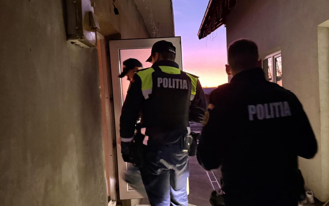 14 mandate de percheziție la persoane bănuite de braconaj, în nordul județului Botoșani. Două persoane, reținute