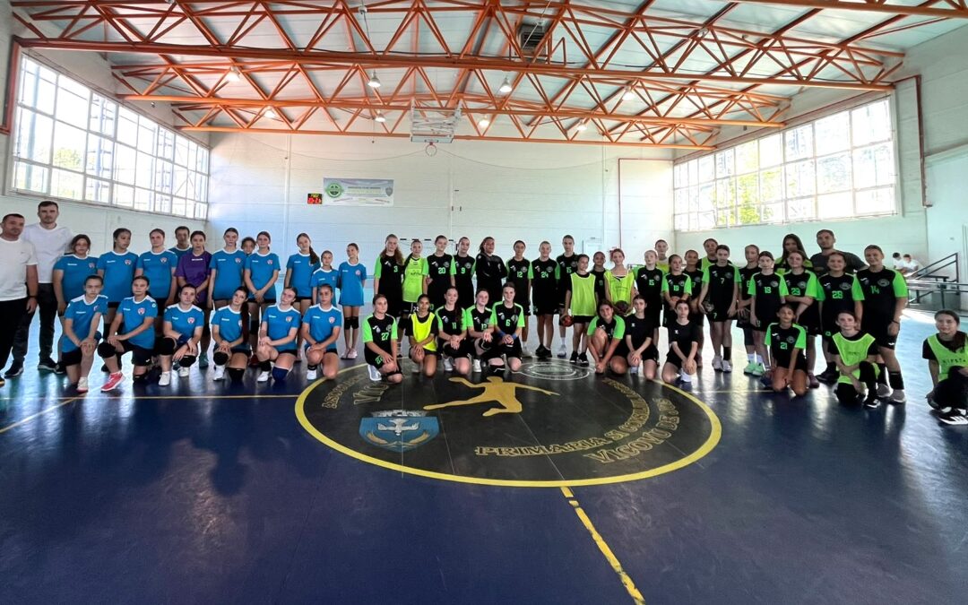 Tinerele handbaliste de la A.S. Real Hudești demonstrează că viitorul sportului se construiește prin muncă, pasiune și unitate